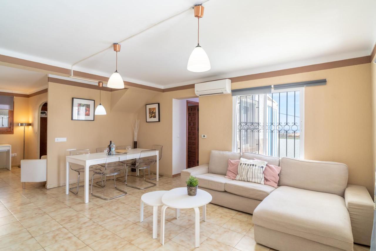 Villa Kenny Private Pool Casasol Nerja Bagian luar foto