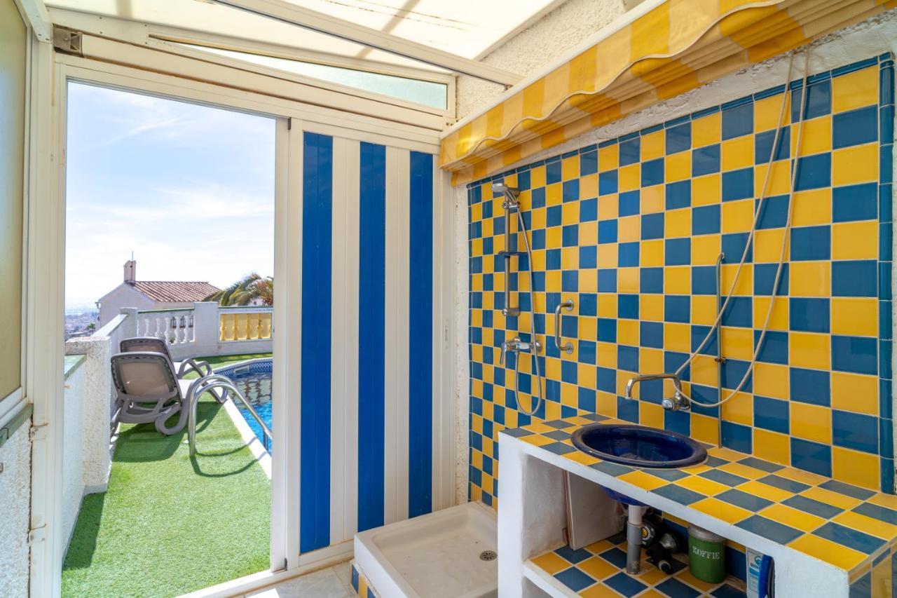 Villa Kenny Private Pool Casasol Nerja Bagian luar foto