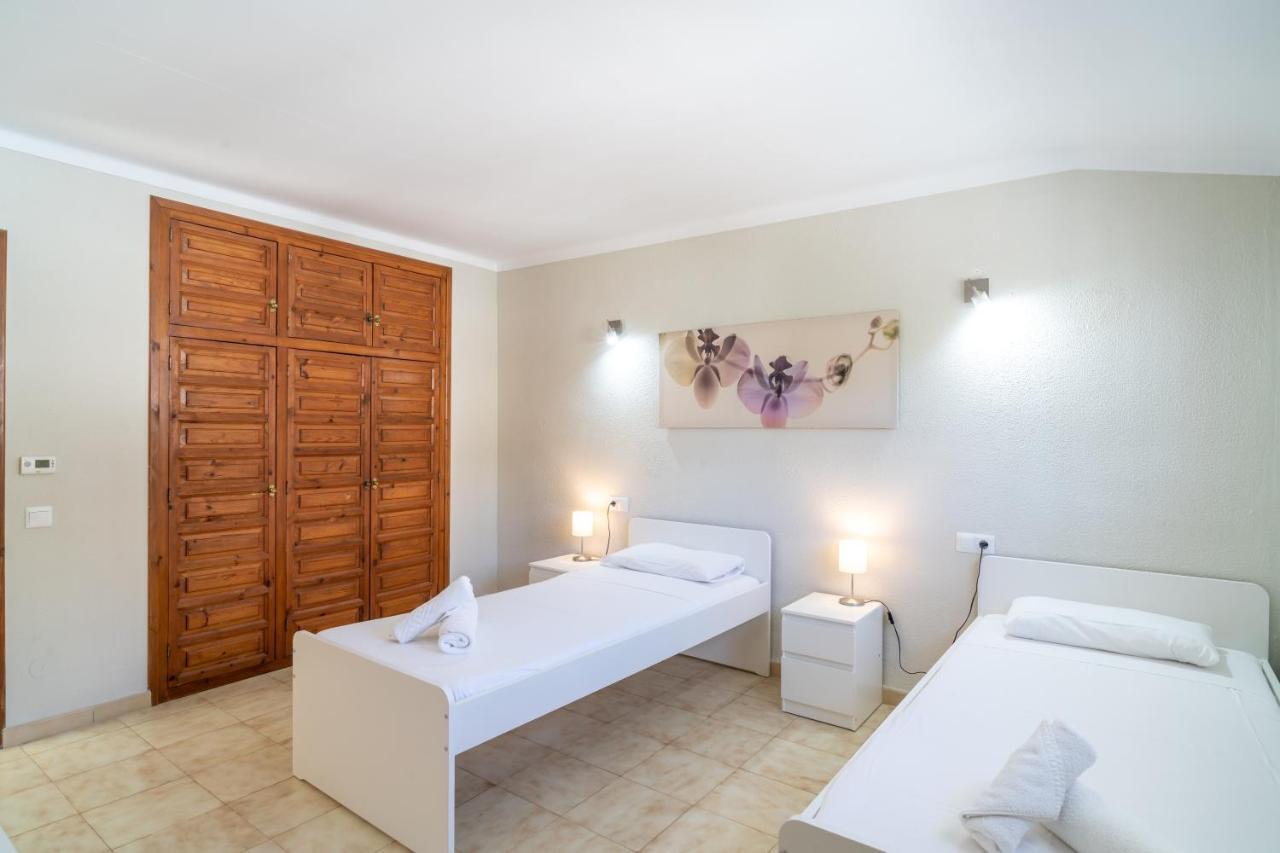 Villa Kenny Private Pool Casasol Nerja Bagian luar foto