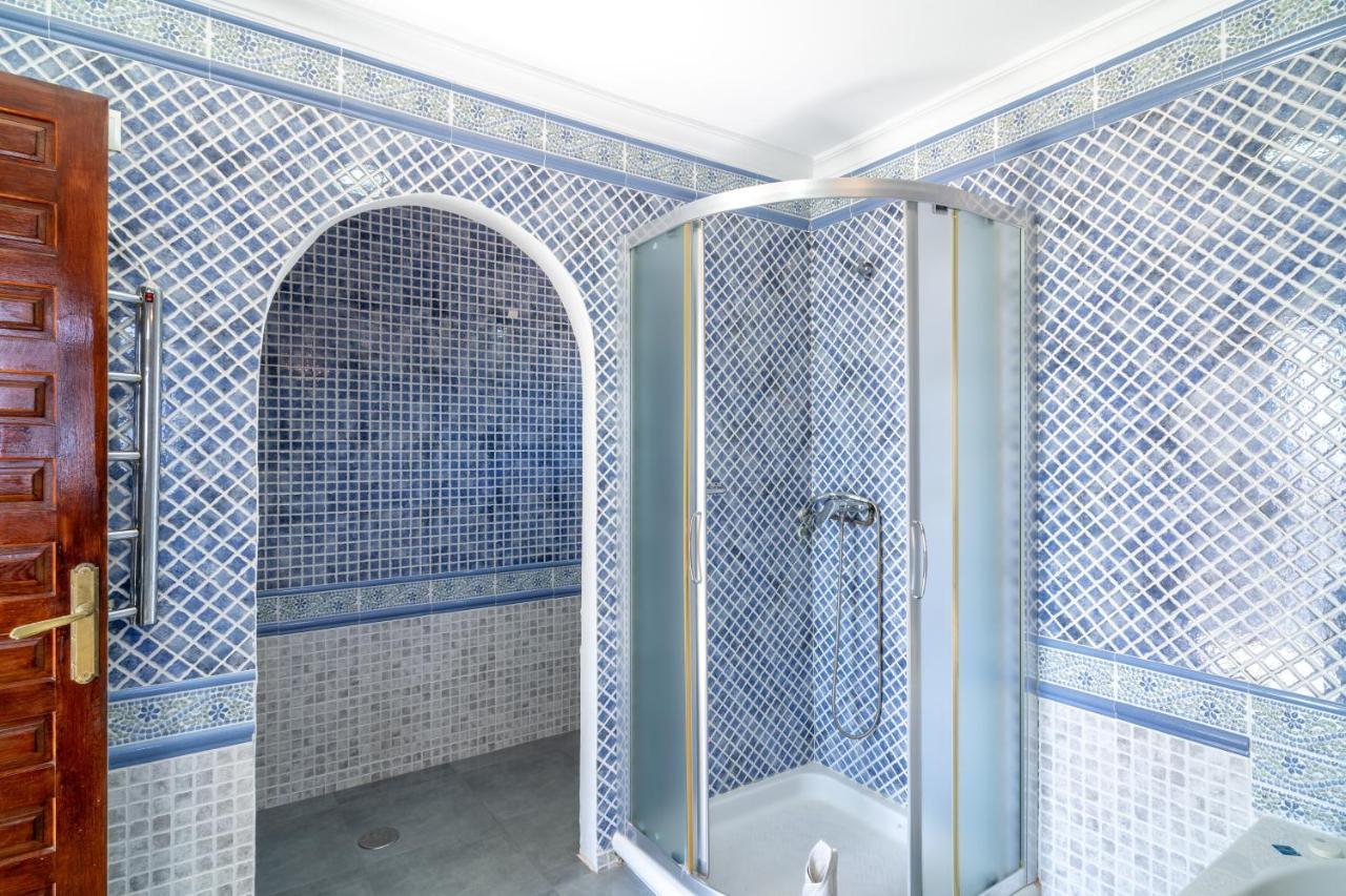 Villa Kenny Private Pool Casasol Nerja Bagian luar foto