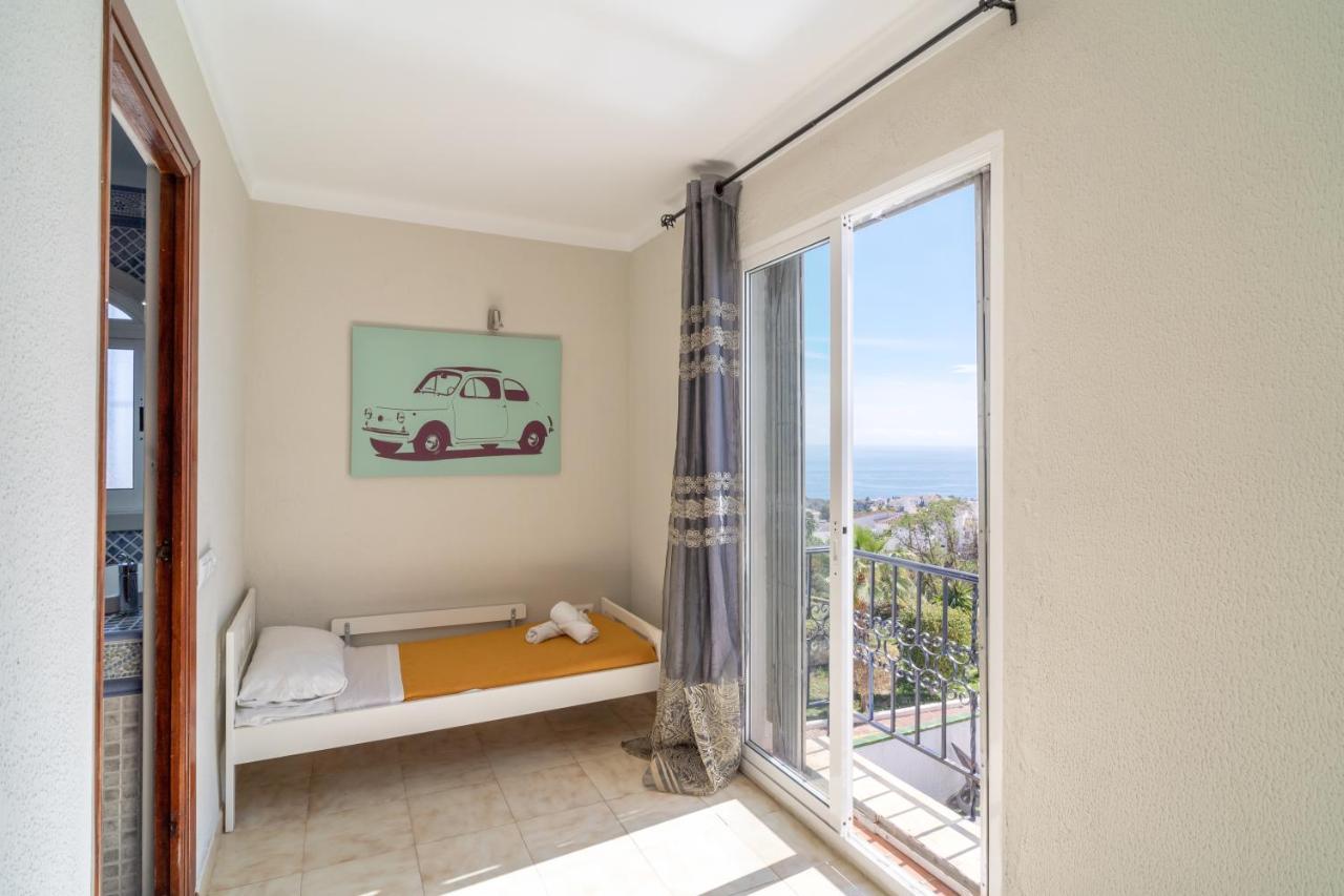 Villa Kenny Private Pool Casasol Nerja Bagian luar foto