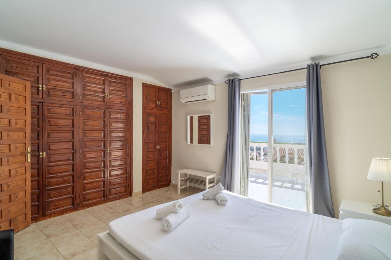 Villa Kenny Private Pool Casasol Nerja Bagian luar foto