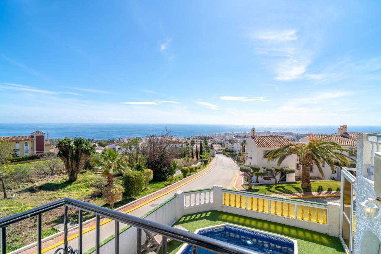 Villa Kenny Private Pool Casasol Nerja Bagian luar foto